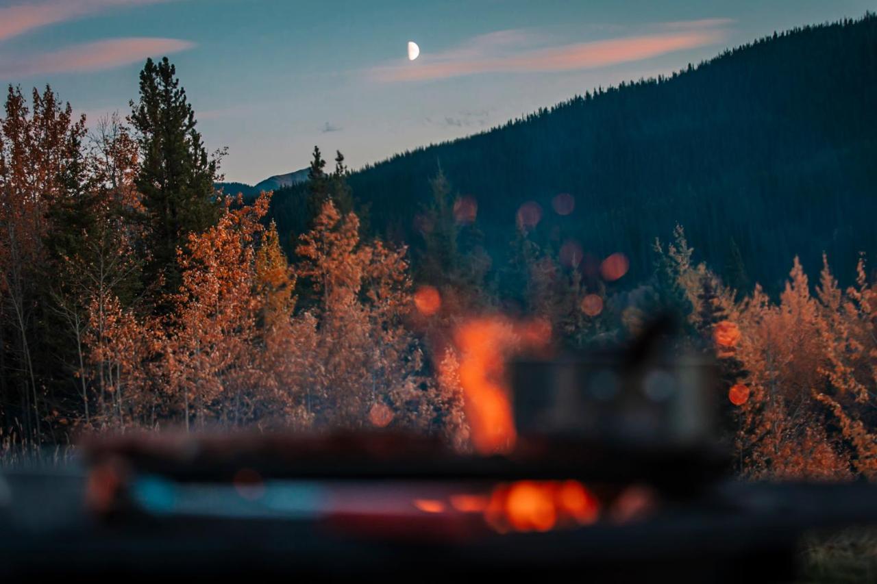 Rocky Mountain Escape Dome & Log Cabin Rentals - Rock Lake Rock Lake Lodge Provincial Park Ngoại thất bức ảnh
